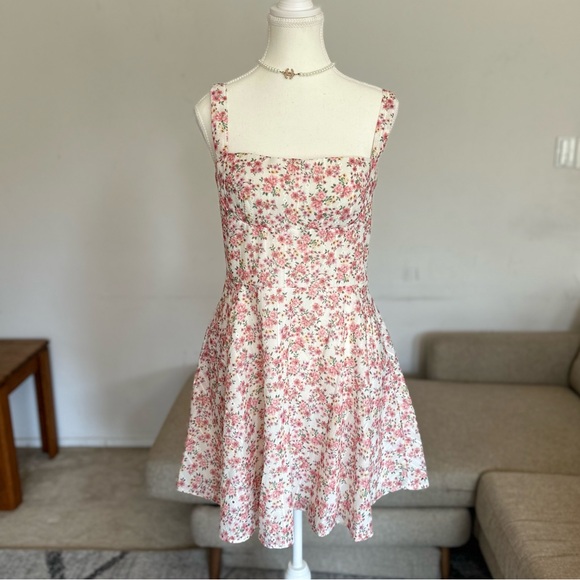 Bebop Floral dress tie back - Picture 3 of 10